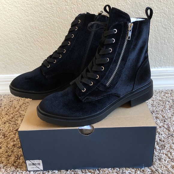American Eagle Outfitters Shoes - American Eagle Velvet Lace Up Combat Boots